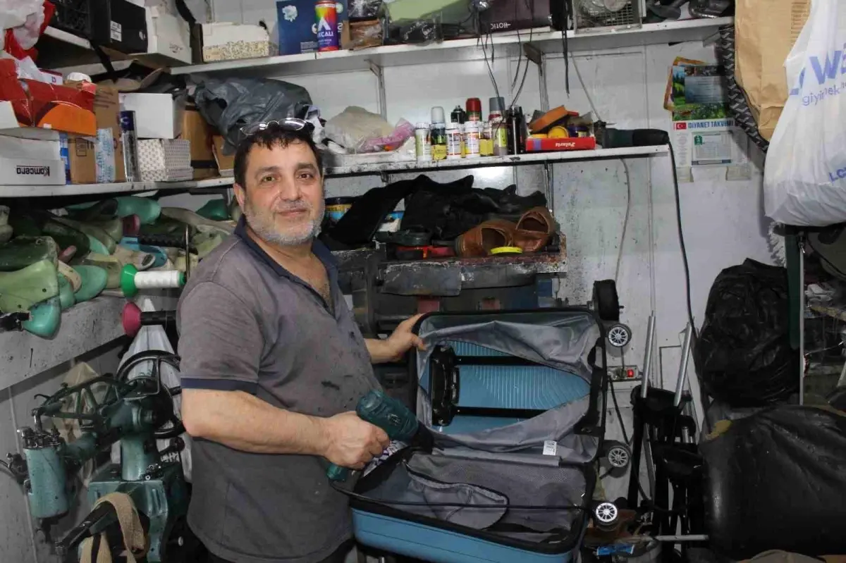 40 yildir ayakkabi tamiri yapiyor 7MehWl2K