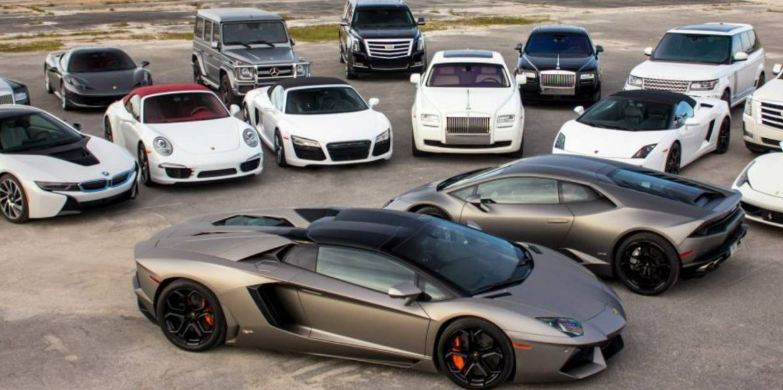 adeta luks arac mezarligi binlerce arac burada curuyor 6u1CEBcd