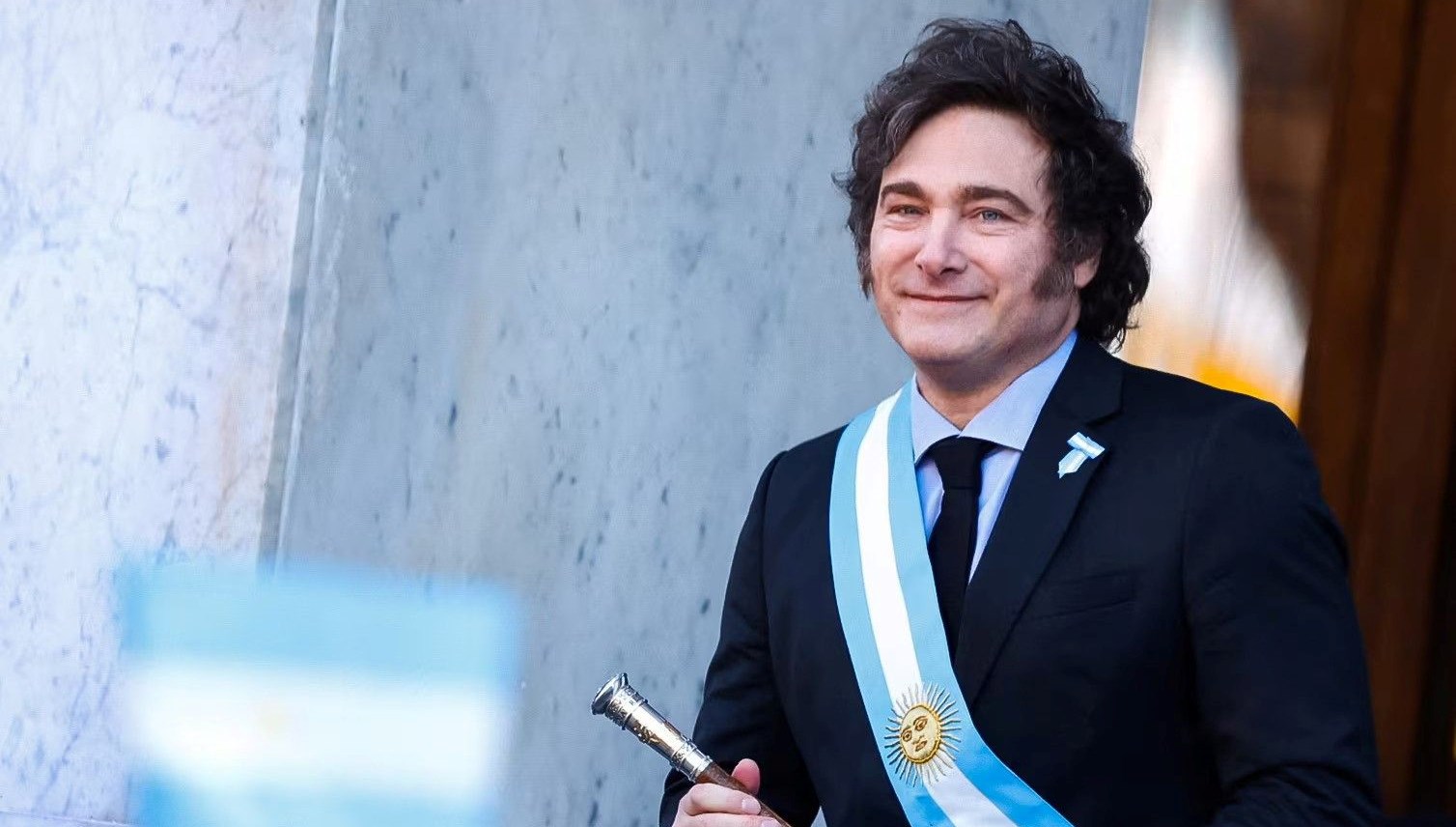 trumptan arjantin devlet baskani mileiye destek bir onurdur RVeatkhd