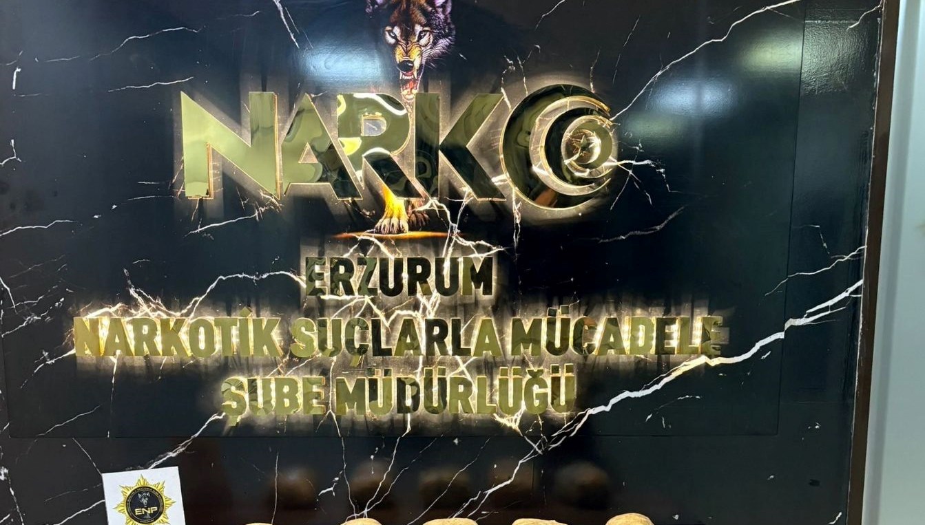 erzurumda 5 kilo 200 gram skunk maddesi ele gecirildi sJe21OKn