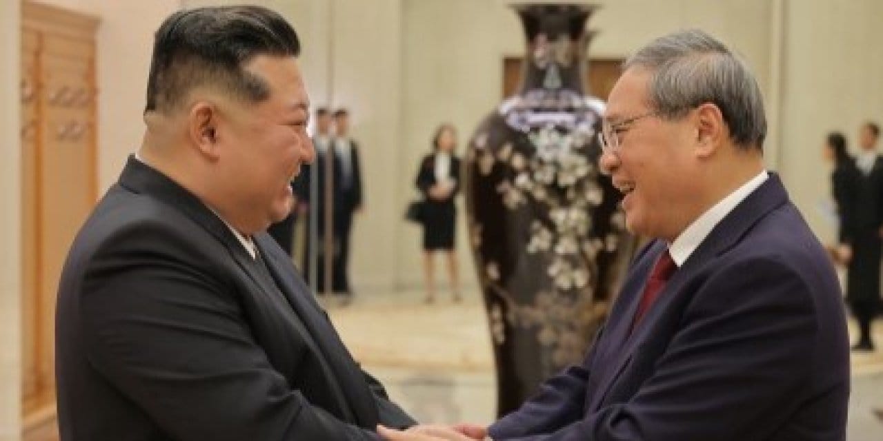 kuzey koredeki cin heyeti veda etti kw9JDUK1.jpg