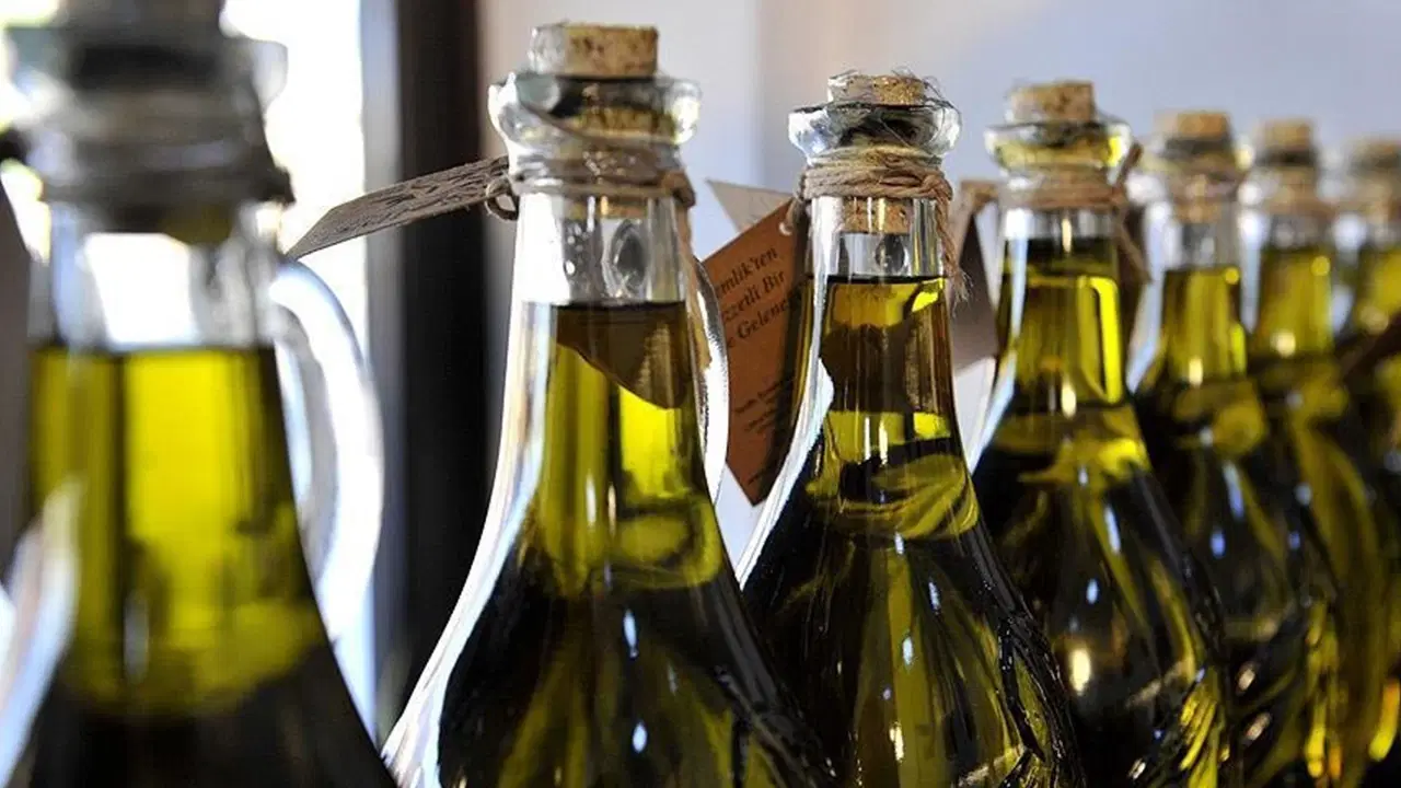 zeytinyagi fiyatlarina zam bekleniyor rekolte beklentisi yuzde 40a yakin oranda dustu GWWhPpMx.jpg