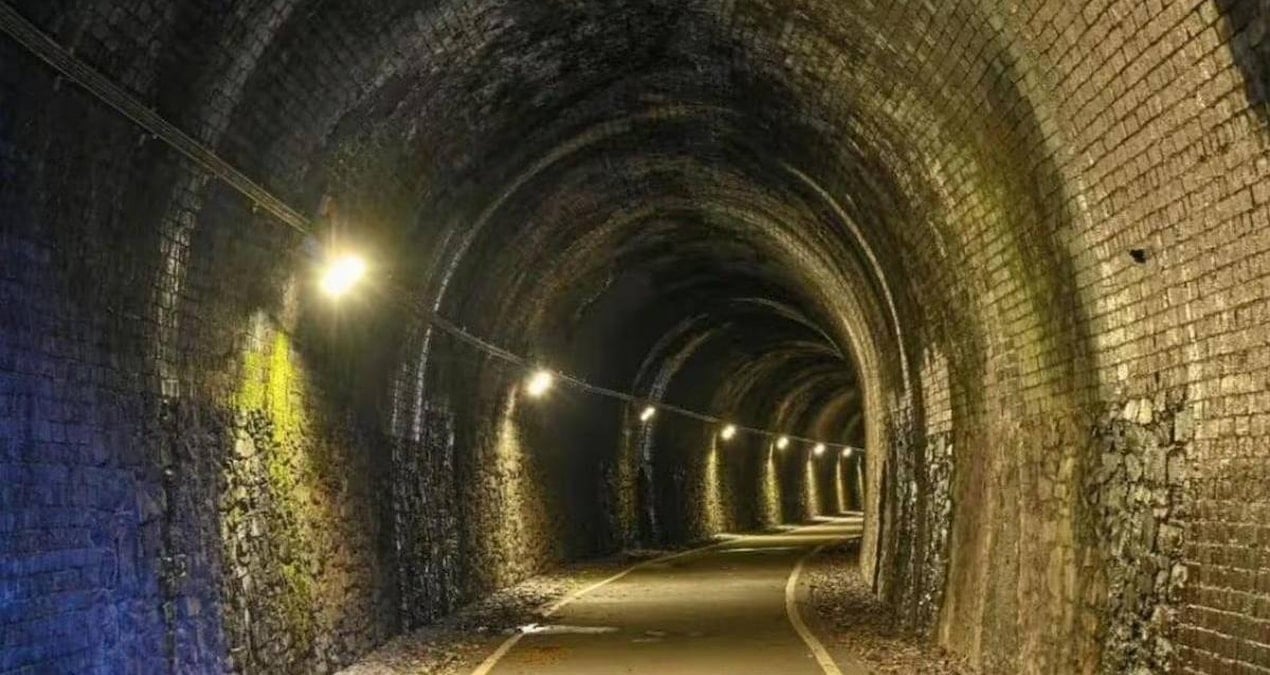 iki-sehri-birbirine-baglayan-tunel-60-yil-sonra-acildi-WzUlJZ2I