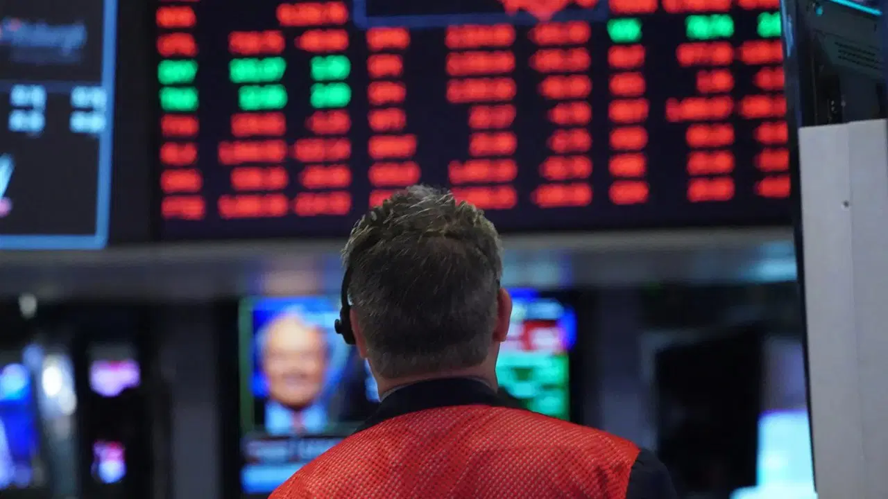 Teknoloji devleri milyarlarca dolar borclandi yapay zek yatirimlari endise yaratiyor W6cuWffF